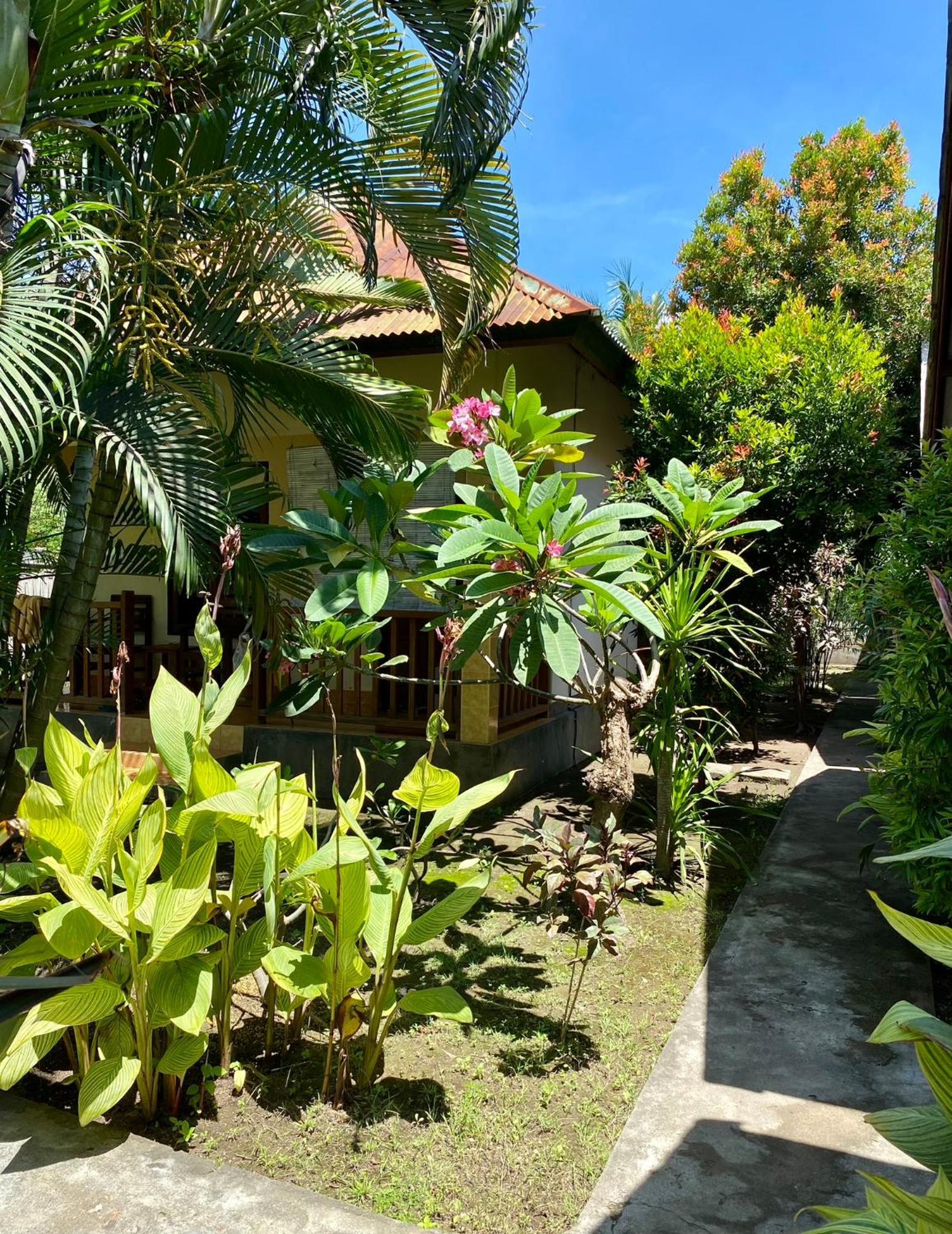 Puring Bungalows ギリ・アイル エクステリア 写真